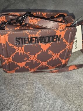 Steve Madden Bevln Hearts - Brown and Orange Logo Crossbody Bag